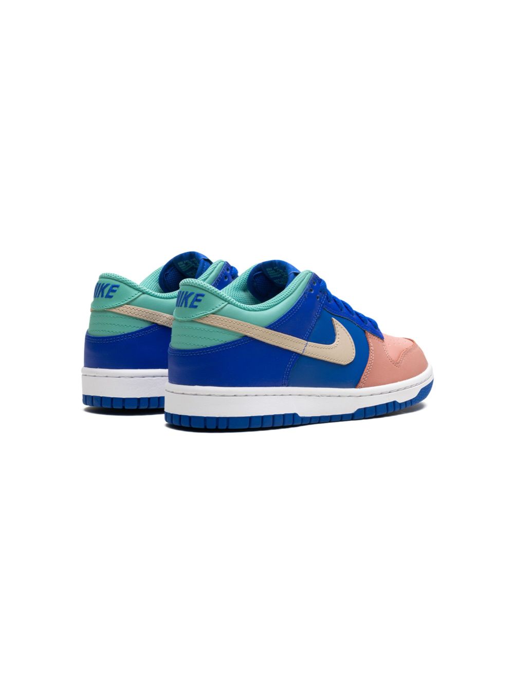 Nike Kids Dunk Low SE Grade School "Salmon Toe" sneakers Nike kids