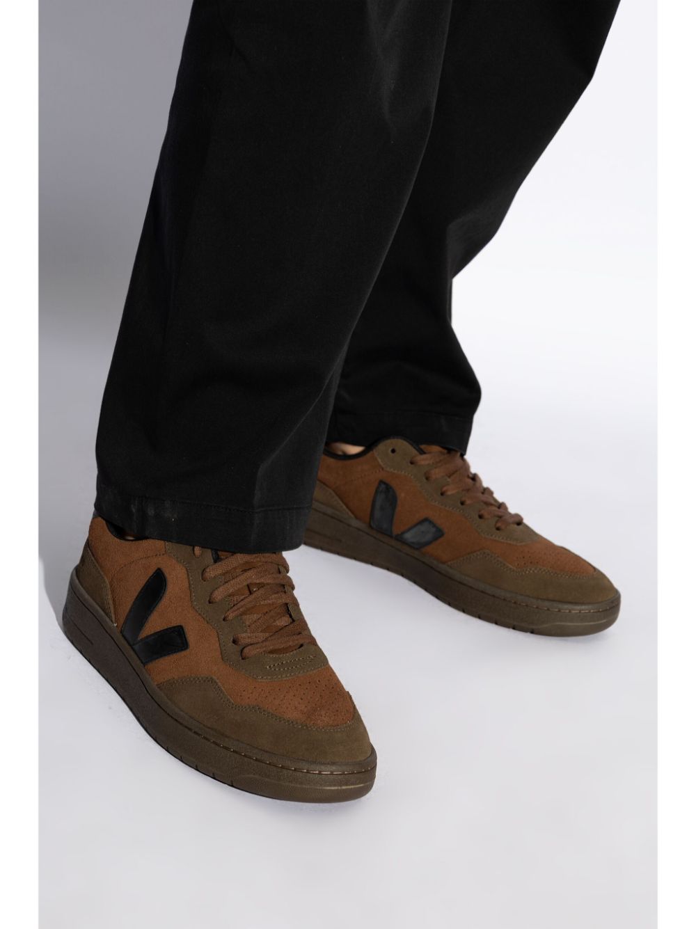 VEJA V-90 sneakers Veja
