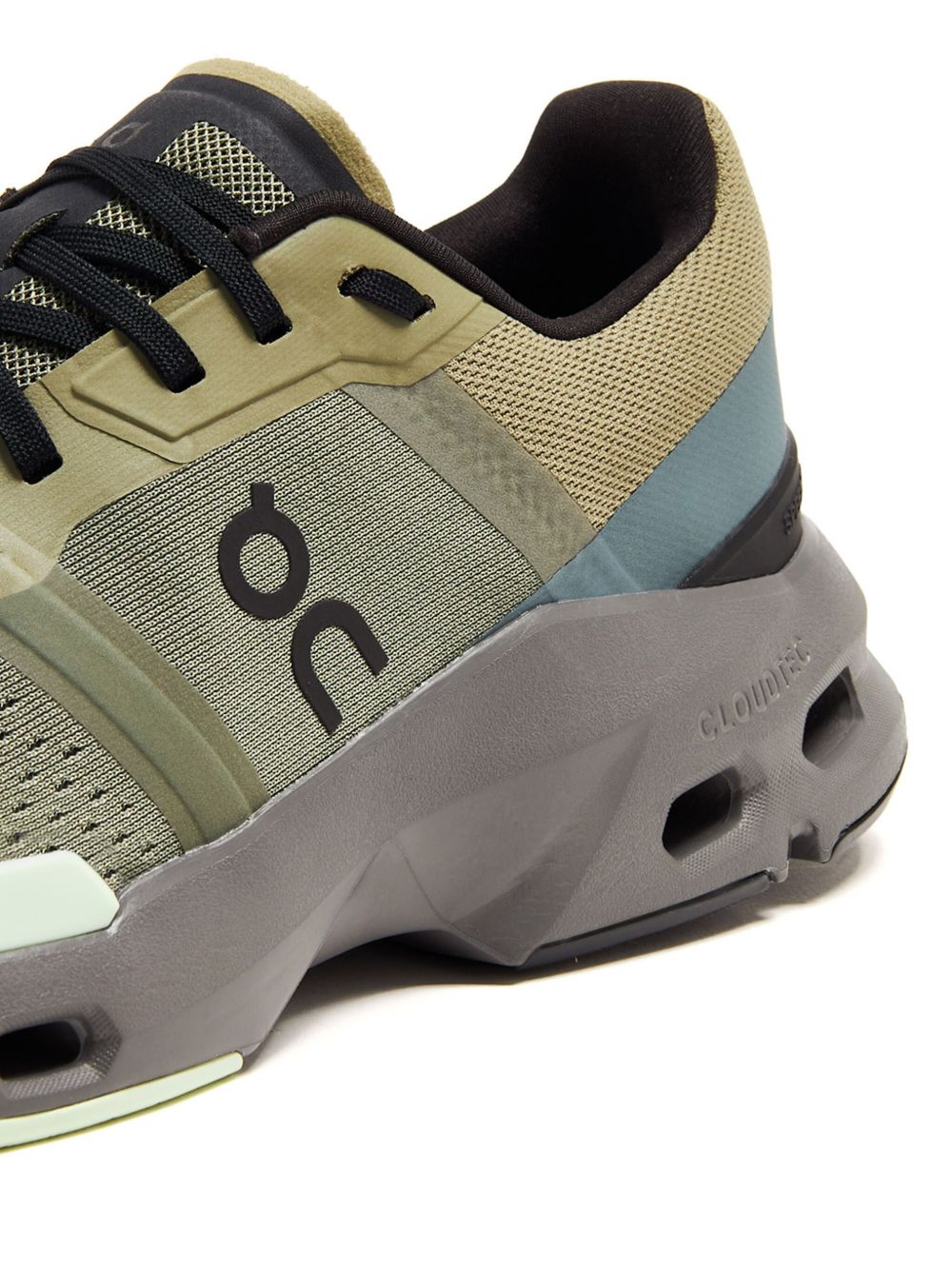 On Running Cloudpulse sneakers On running