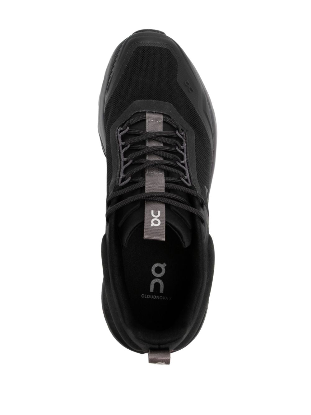 On Running Cloudnova sneakers On running
