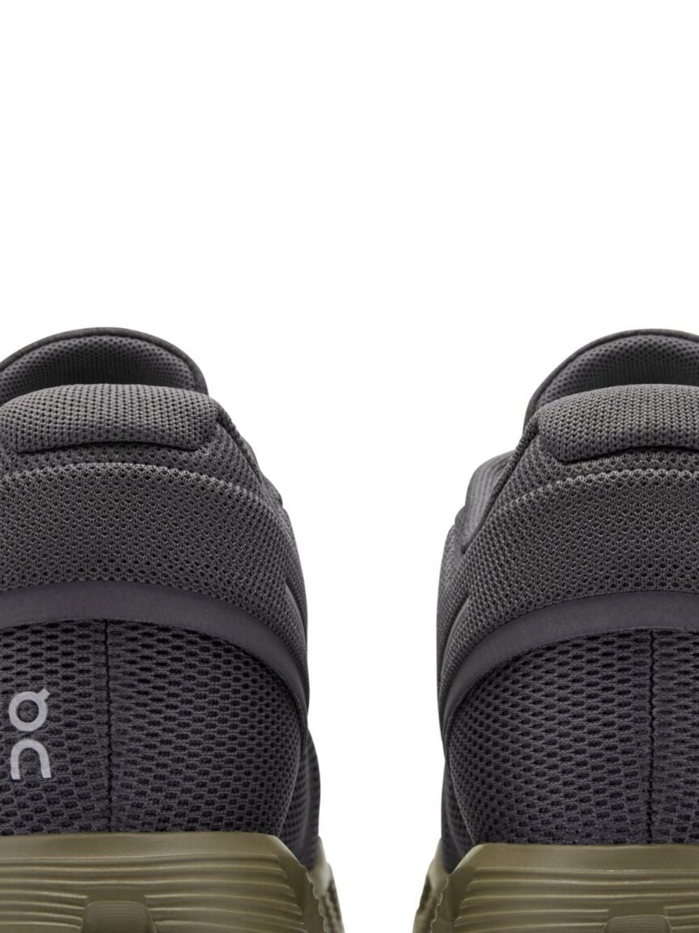 On Running Cloud 5 sneakers On running