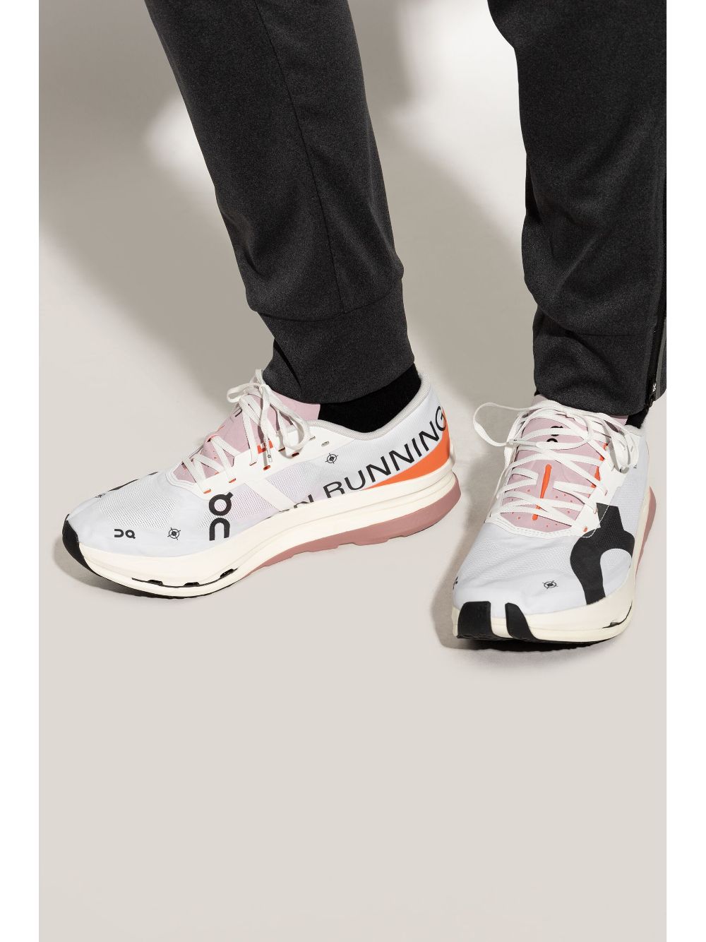 On Running Cloudboom sneakers On running