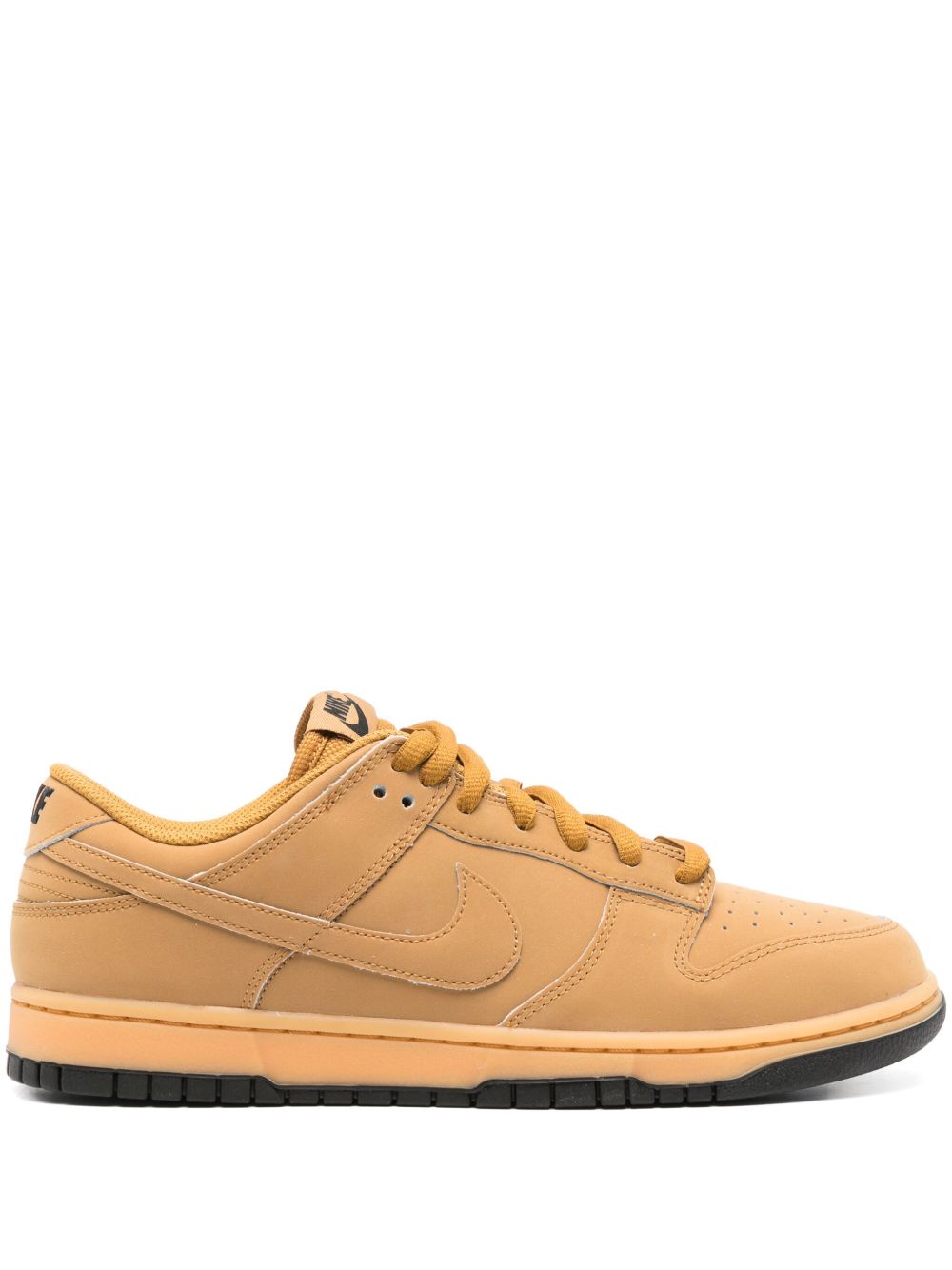 Nike Dunk sneakers Nike Jordan