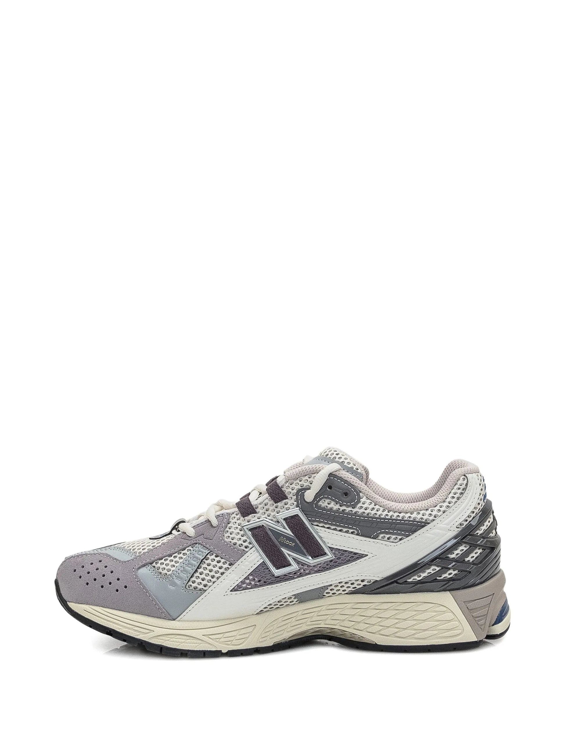 New Balance 1906 trainers nike