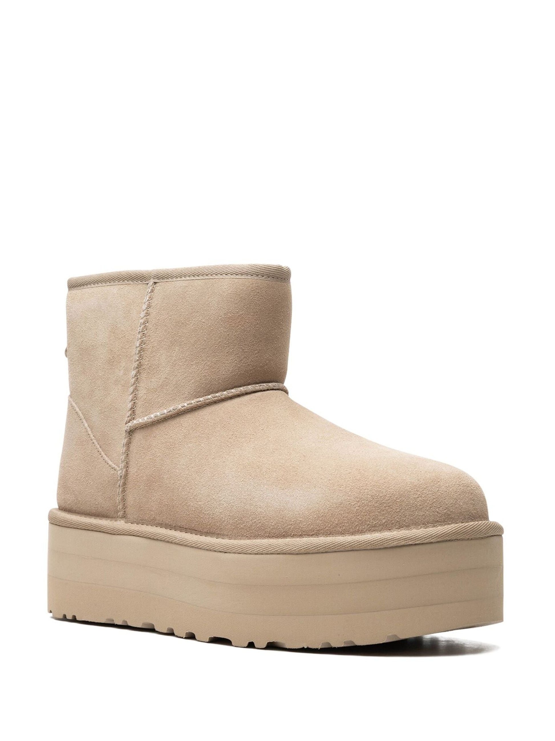 UGG Classic Mini Platform 50.8mm "Mustard Seed" boots UGG