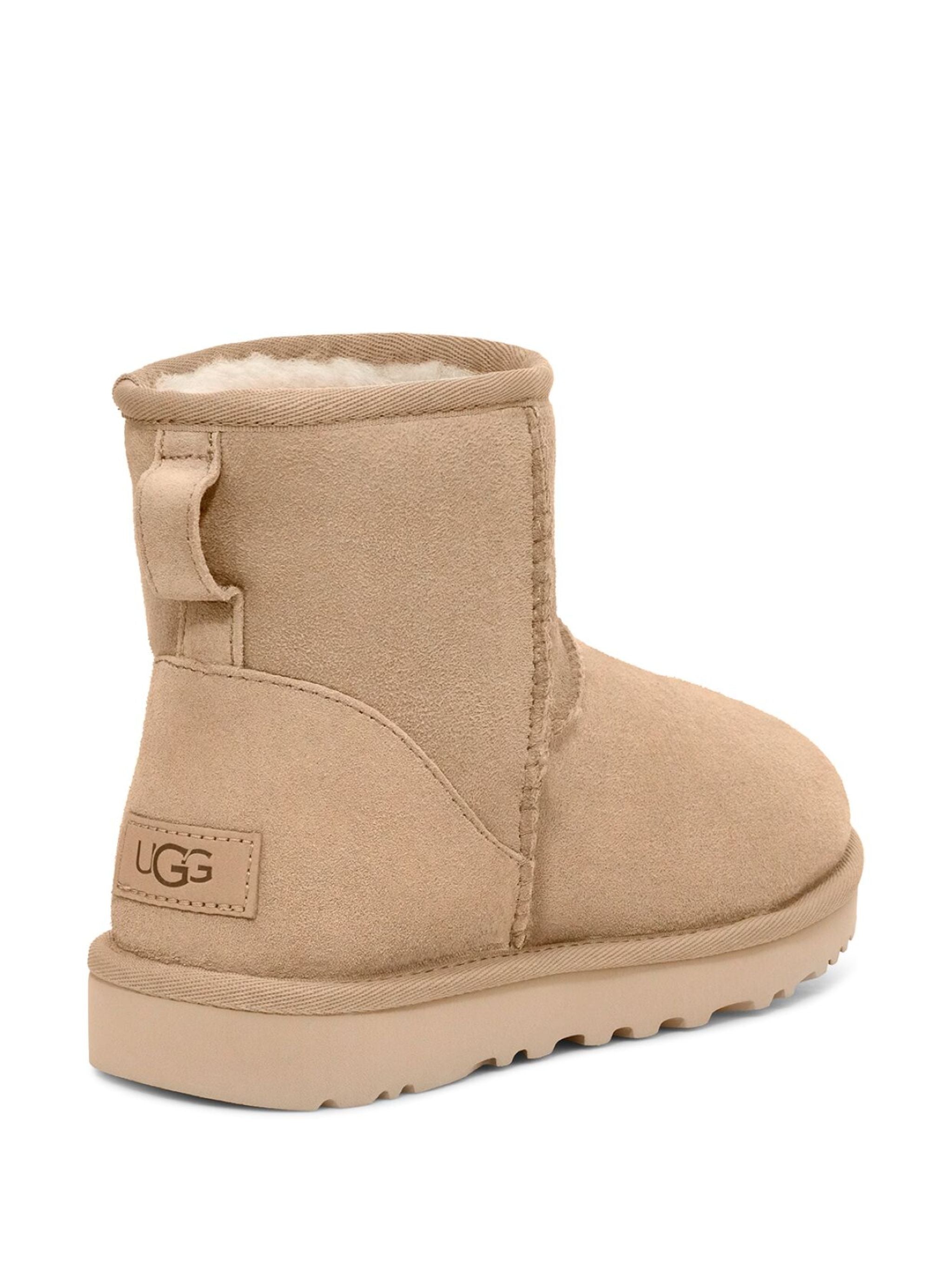 UGG slip-on boots UGG