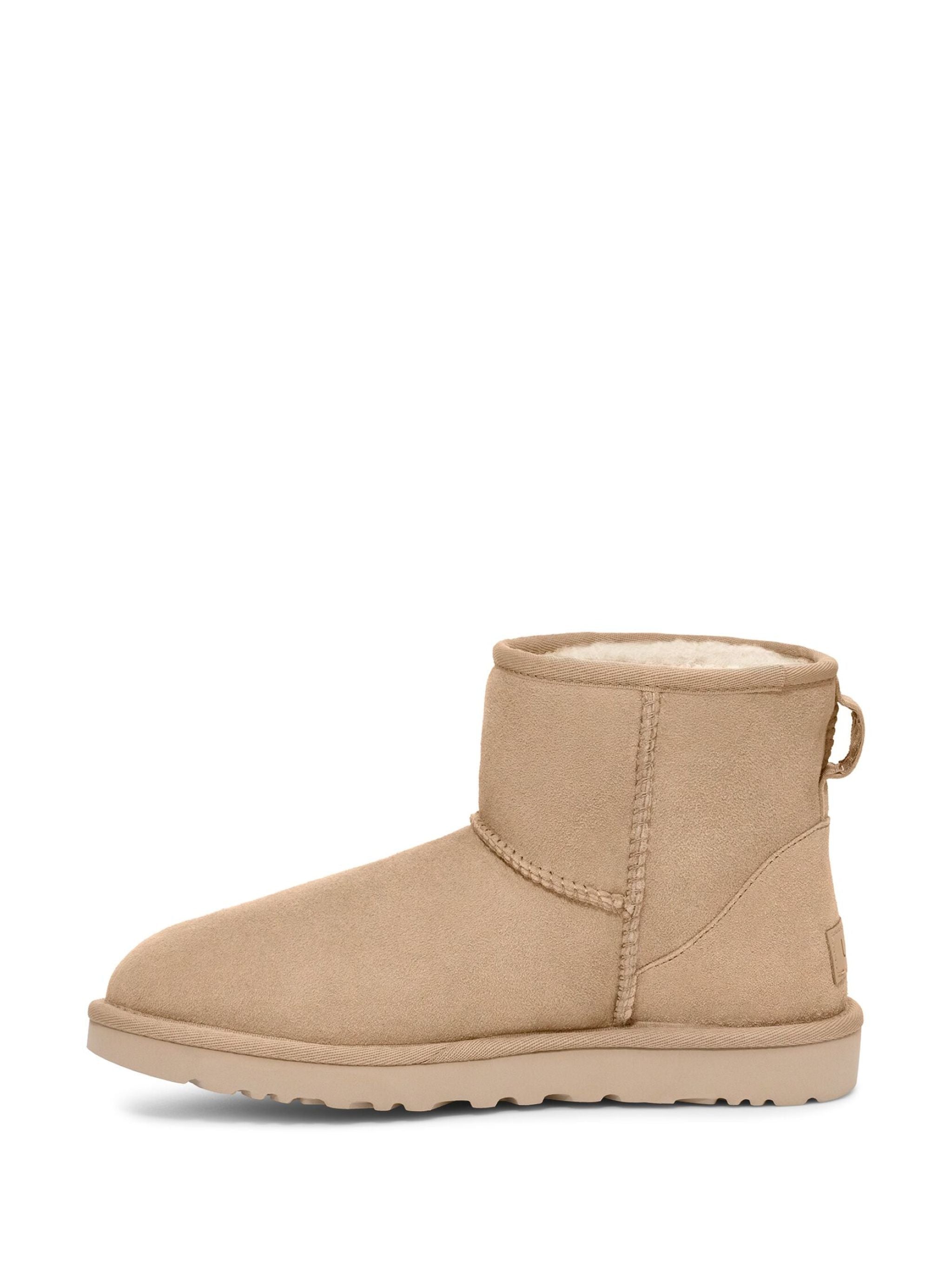 UGG slip-on boots UGG