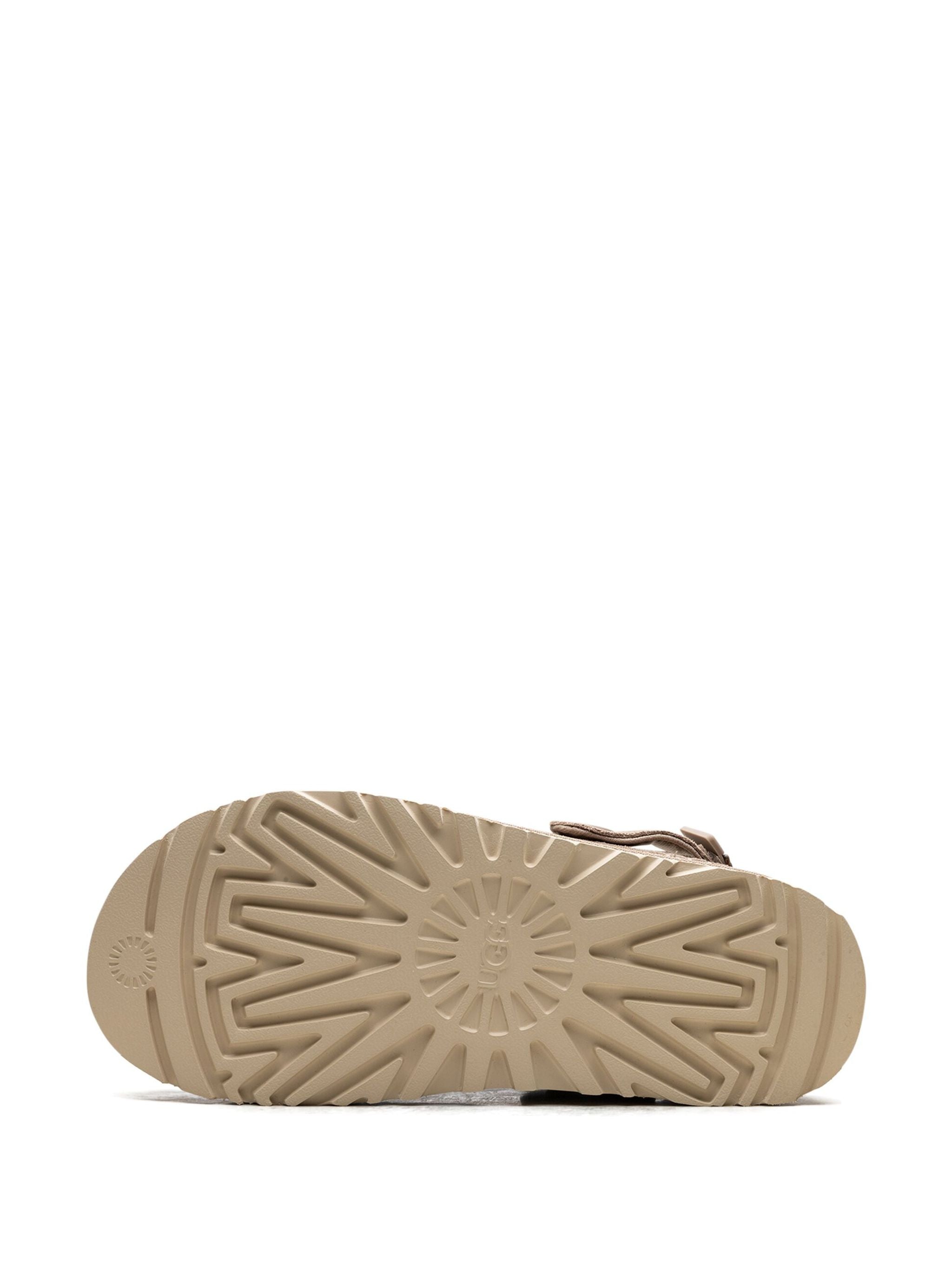 UGG Goldenstar Clog "Sand" slippers UGG
